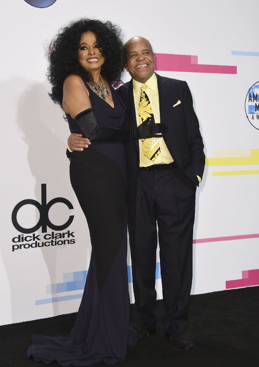 Speváčka  Diana Ross a  Berry Gordy po...