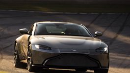 Aston Martin Vantage - 2018