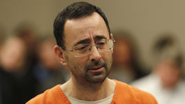 Viac ako 125 obvinení. Bývalý lekár gymnastiek USA sa priznal k zneužívaniu