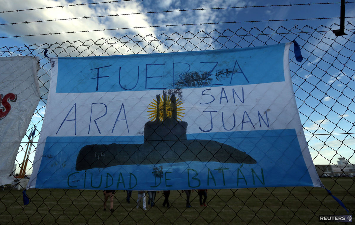 Odkaz na plote argentínskej námornej základe v...