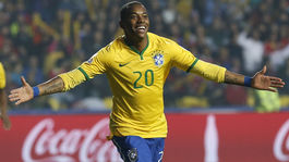 Za Brazíliu odohral 100 zápasov. Sexuálny predátor dostal 9-ročný trest