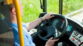 Nová autobusová linka spojí lyžiarske strediská v Tatrách a akvaparky s Krakovom