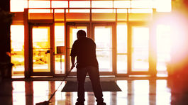 Tabuľkové platy vo verejnej správe sa zvýšia