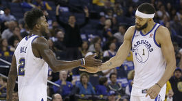 Šampión ponížil Chicago, James a Westbrook s triple-double