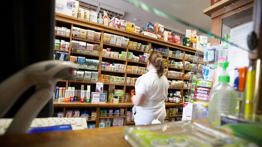 Protimonopolný úrad preveruje možný kartel medzi dodávateľmi liekov a zdravotníckych pomôcok