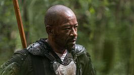 Premárnená príležitosť? Zombie seriály prepojí postava, ktorá nemusí zaujať