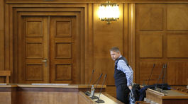 Putin sa pýtal Zemana na ruského hackera Nikulina