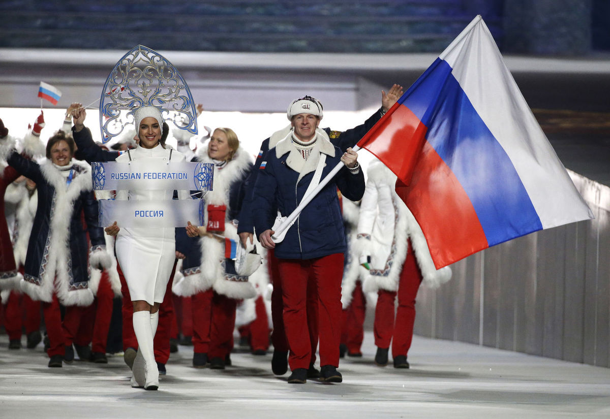 Doživotným vylúčením z olympijského hnutia...