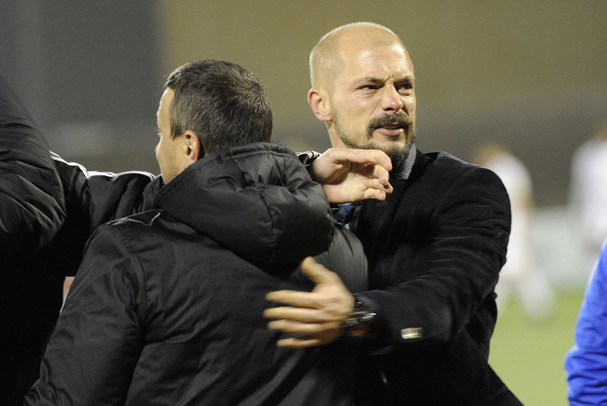 Tréner Spartaka Trnava Nestor El Maestro (vpravo).