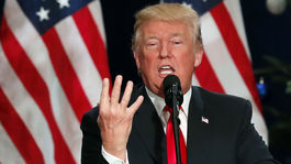 Nová Čína: Múdri muži stavajú mosty, hlupáci múry