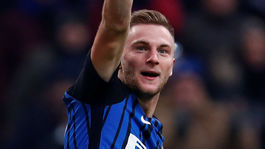 Spaletti má obavy o Škriniara. Ten mu odkazuje: Patrím Interu, nikam nepôjdem