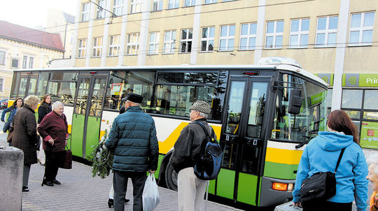 Slováci dávali na dopravu najmenšiu časť rodinného rozpočtu z celej EÚ