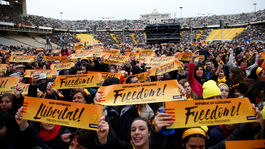 Katalánsko beží k voľbám na jednej nohe