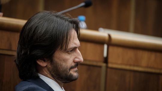 Minister vnútra Kaliňák počas pokusu o odvolanie.