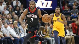 Houston valcuje naďalej, hrdinom Lakers bol mladík Ingram