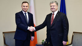 Porošenko a Duda rokovali o histórii, varovali pred tlakom Ruska