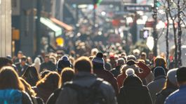 Konšpirácie na vzostupe. Experti dvíhajú varovný prst