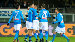 Neapol je opäť na čele Serie A, Škriniar a spol. s prvou prehrou