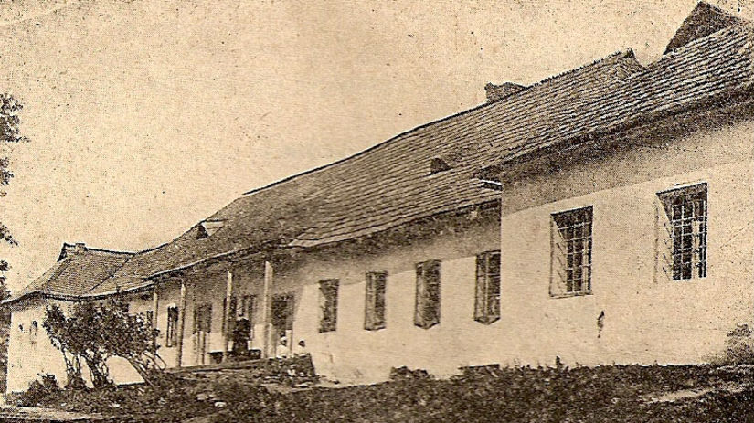 Kúria Dobrianskych v Čertižnom, ktorá vyhorela...