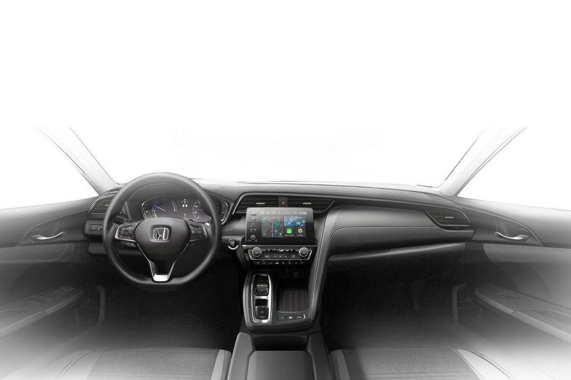 Honda Insight Hybridný sedan sa postaví nad Civic