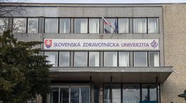 Študenti SZU vymenili univerzitný účet za exekútorský
