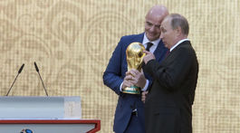 Chráni FIFA Rusov? Neviem, prečo vyšetrovanie trvá tak dlho, vraví exšéf WADA