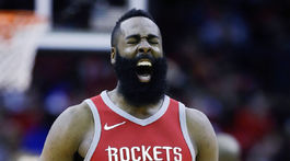 Keď 51 bodov od jedného hráča nestačí. Houston prišiel o víťaznú sériu