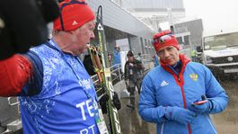 Pyká za prácu s Ruskami. Šéftrénera švédskych biatlonistov nepustia na ZOH