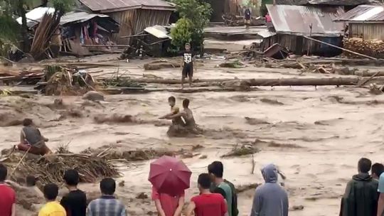 Búrka na Filipínach si vyžiadala vyše 200 obetí