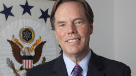 Profesor Burns z Harvardu: Trump nemá vzťah k pravde