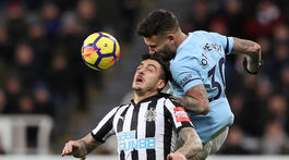 Náskok 15 bodov, skóre 61:12. Manchester City kráča za titulom