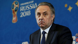 Enfant terrible na ústupe. Mutko odstúpil z ďalšej funkcie