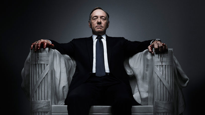 Kevin Spacey v seriáli House of Cards (Dom z...