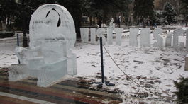 Rozprávkové sochy zakliali v Košiciach do ľadu