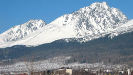 Situácia na horách sa nemení, naďalej prevláda mierna lavínová hrozba