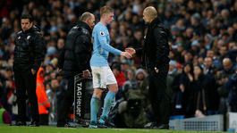 Šou musí pokračovať. Hoci hráčov ničí