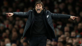 Slovná vojna top trénerov. Conte: Mourinho trpí senilnou demenciou