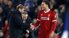 Debut ako hrom. Liverpoolske derby rozhodol najdrahší bek planéty