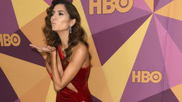 Poriadne odhalená a naostro?! Vyzývavá herečka na Glóbusoch pobúrila