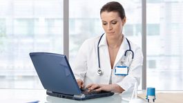 Elektronizácia zdravotníctva je na mŕtvom bode, lekári bojujú s počítačmi