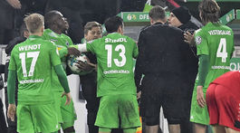 Kandidát na Oscara. Kouč Leverkusenu dostal pokutu za simulovanie