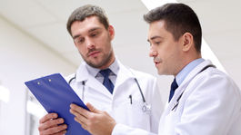 Vládne riešenia neprinesú viac študentov medicíny, tvrdí OĽaNO