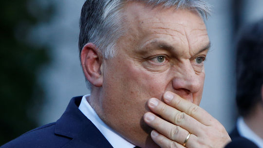 Orbán odklepol zákony proti Sorosovi, ešte musia prejsť parlamentom