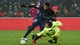 Dostal gól a hneď aj červenú, no neľutuje to. Brankára vyprovokovala oslava súpera