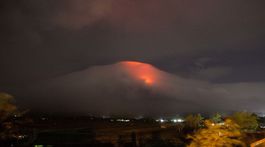 Na Filipínach sa prebúdza sopka, úrady evakuovali skoro 15 000 ľudí