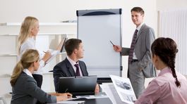 Ako firmy podporujú rast talentovaných zamestnancov