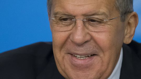 Lavrov vyzýva medzinárodné spoločenstvo, aby podnecovalo dialóg v Jemene
