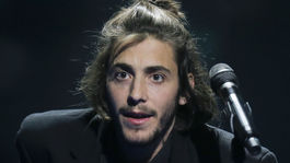 Víťaz Eurovízie znovu spieva! Ide mu to aj s novým srdcom