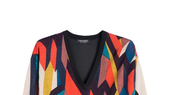 Úpletové šaty s grafickým vzorom, predáva...