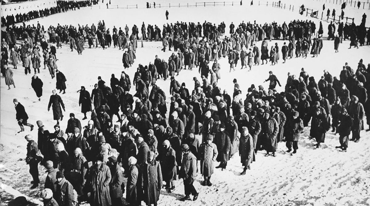 Január 1943, z elitnej 6. armády wehrmachtu...
